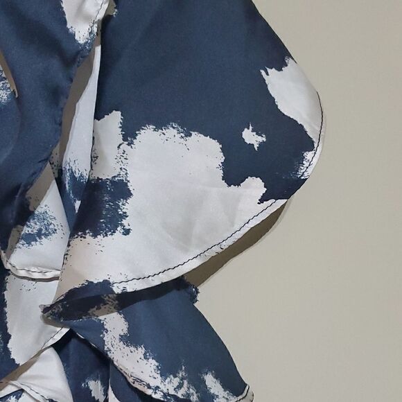 BARDOT Navy/Cream Blue Ruffle Wrap Dress - Size 6/S - Picture 6 of 9